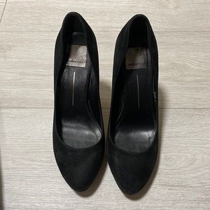 Dolce Vita black suede closed toed heels! Size 6.5